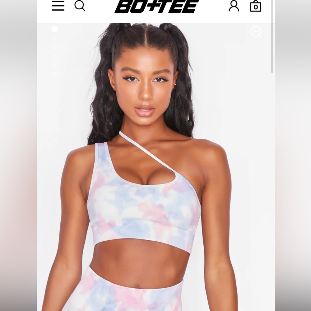 Bo+Tee sports bra